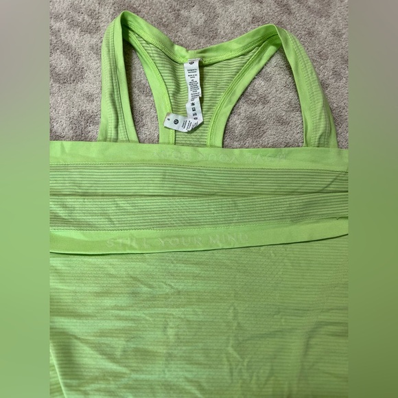 Lululemon Tank - Picture 2 of 5